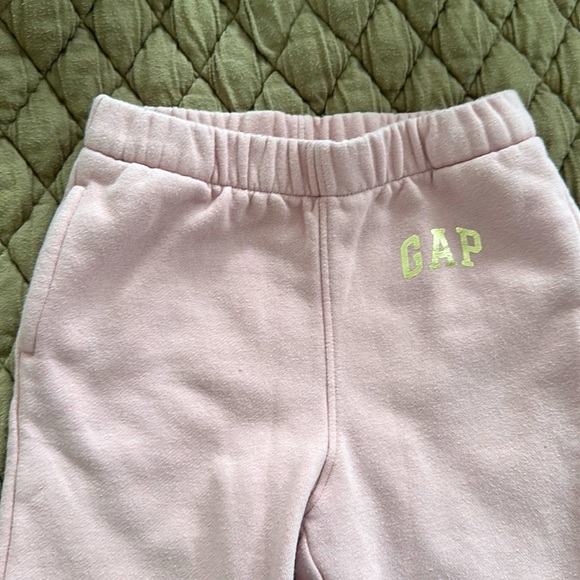 Gap Kids Pink Fleece Lined Sweatpants Size 5 - Picture 2 of 3